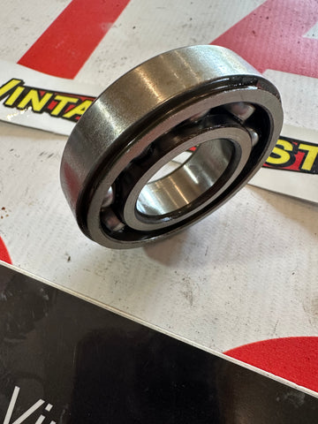 Can Am Bearing Kit, 250 Oil Injection Rotax Engine KOYO/NSK WITH or WITHOUT NOS OIL SLINGER BEARING SEE NOTE Can Am Bearing Kit, 250 Oil Injection Rotax Engine KOYO/NSK WITH or WITHOUT NOS OIL SLINGER BEARING SEE NOTE